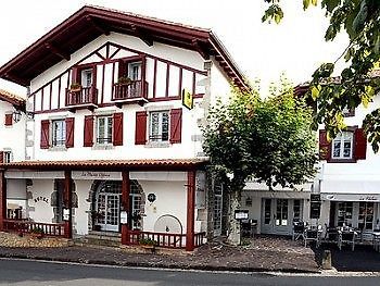 Hotel Restaurant & Spa La Maison Oppoca Aïnhoa Екстериор снимка