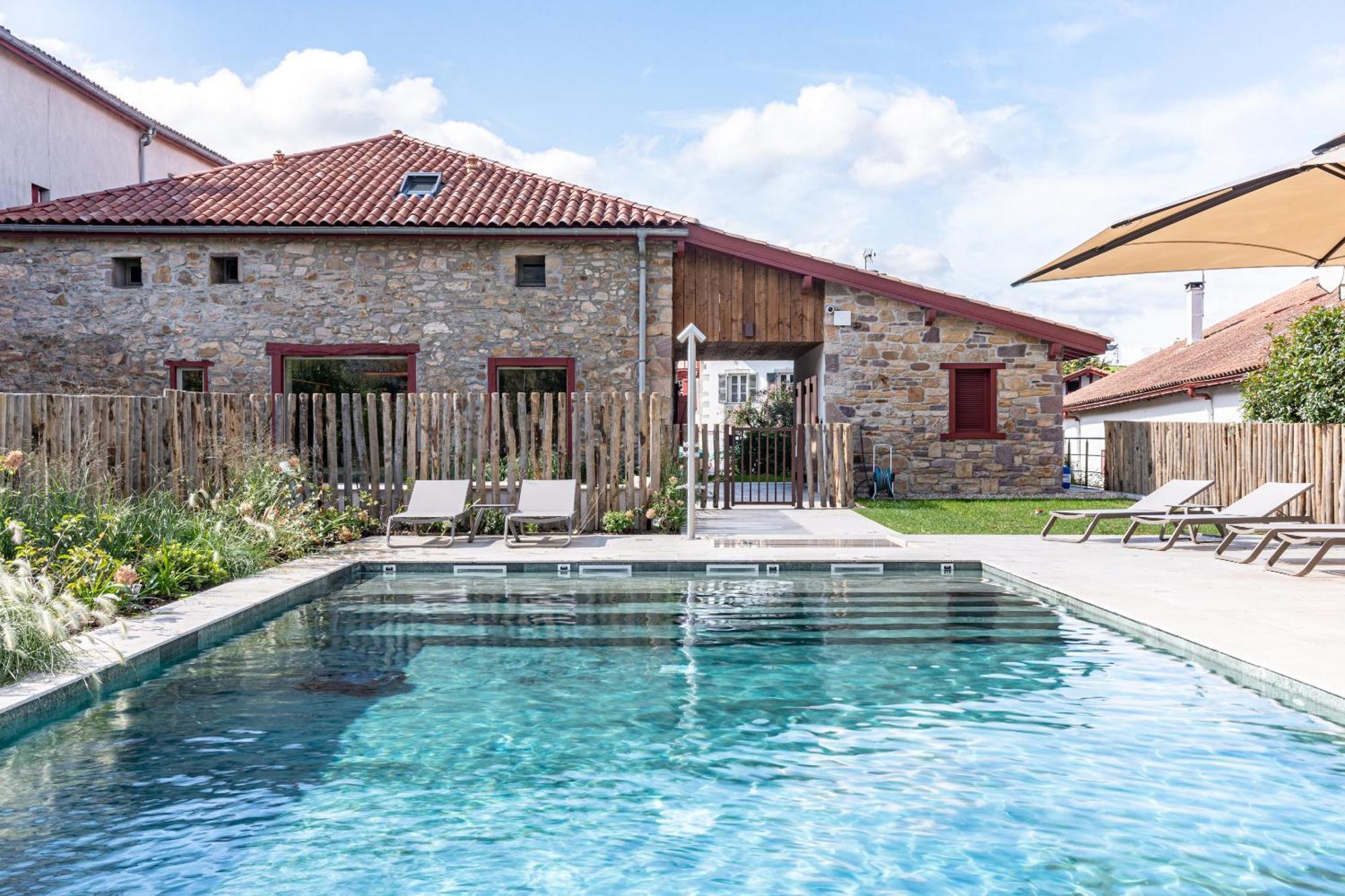 Hotel Restaurant & Spa La Maison Oppoca Aïnhoa Екстериор снимка