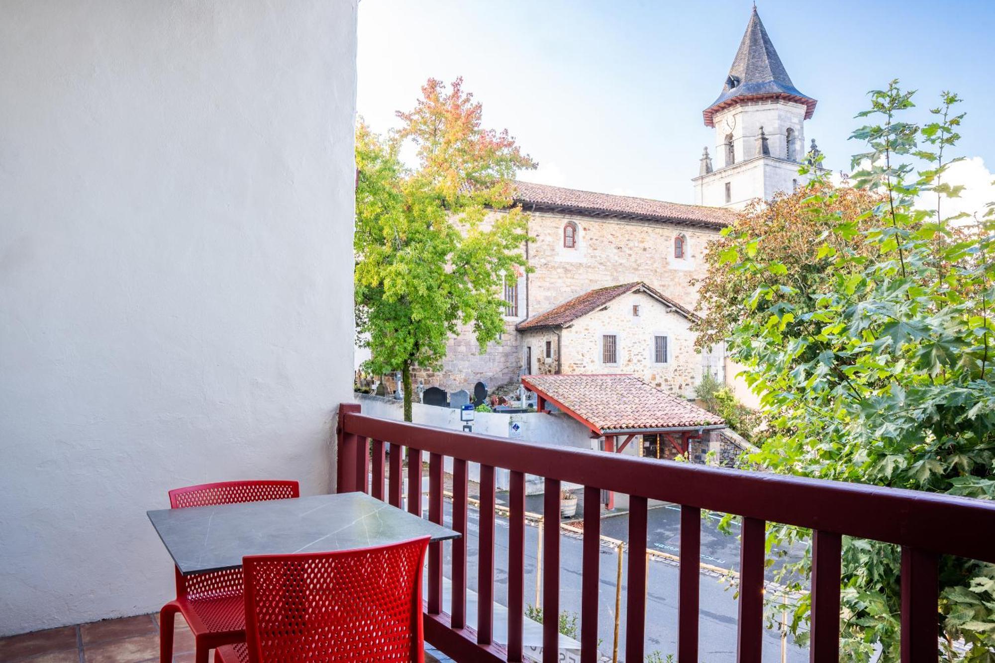 Hotel Restaurant & Spa La Maison Oppoca Aïnhoa Стая снимка