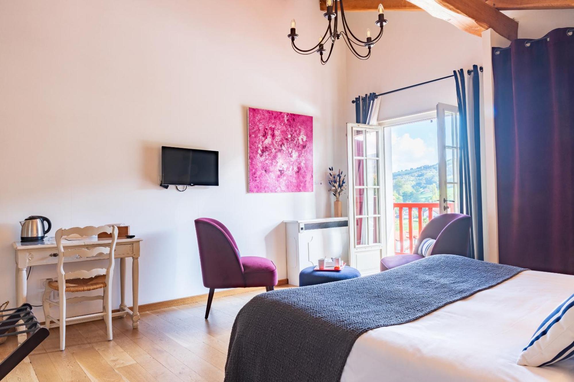 Hotel Restaurant & Spa La Maison Oppoca Aïnhoa Стая снимка