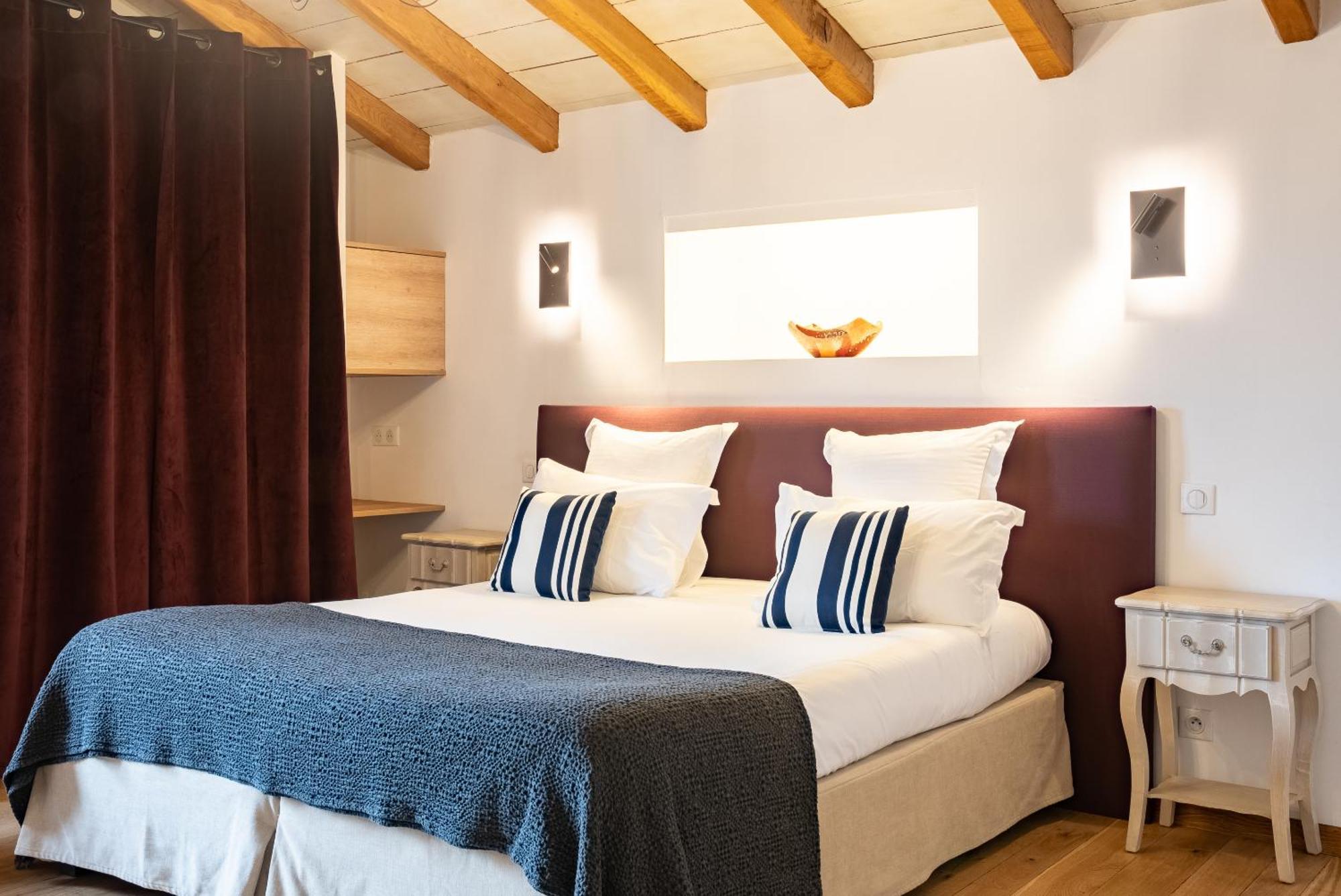 Hotel Restaurant & Spa La Maison Oppoca Aïnhoa Стая снимка