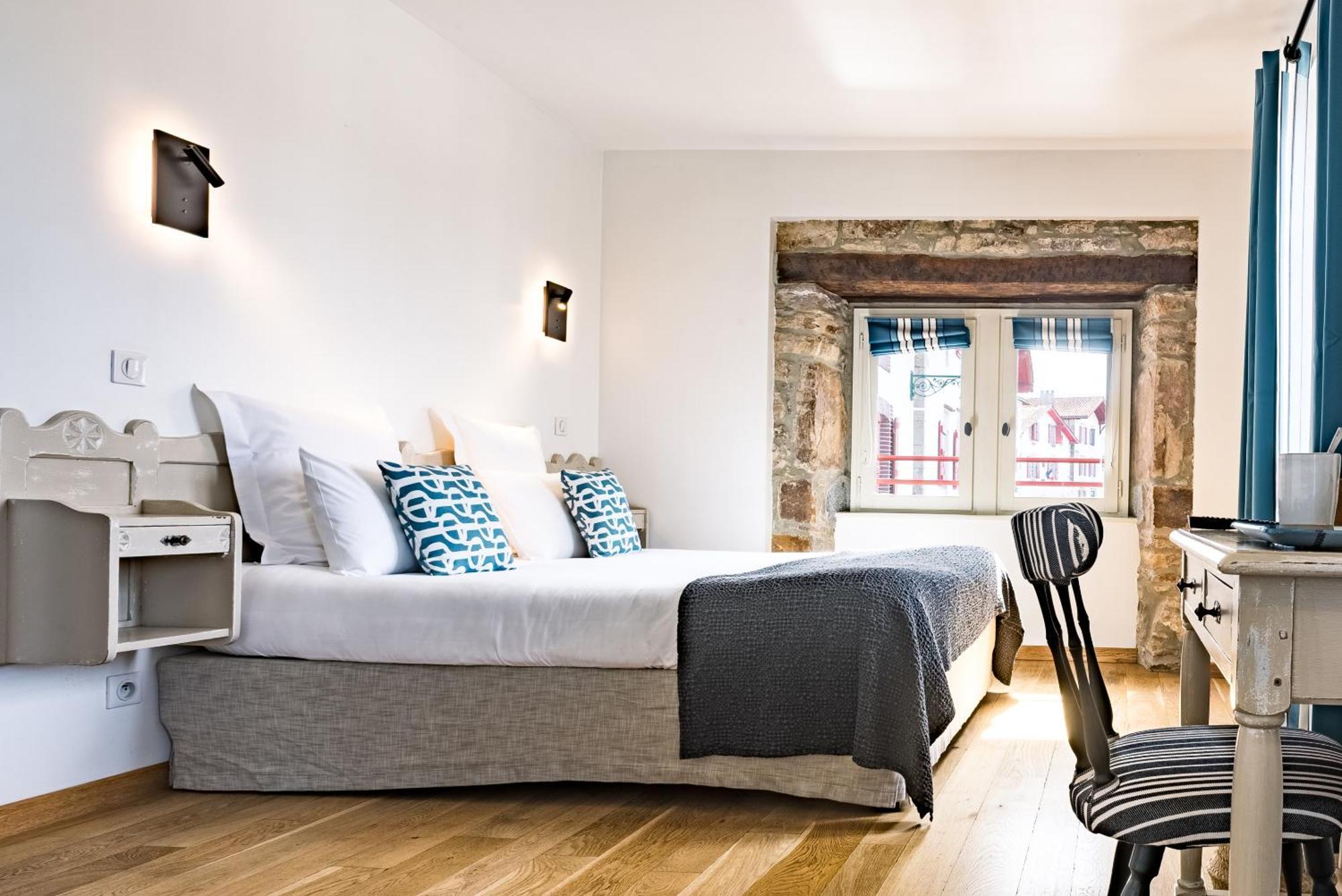 Hotel Restaurant & Spa La Maison Oppoca Aïnhoa Стая снимка